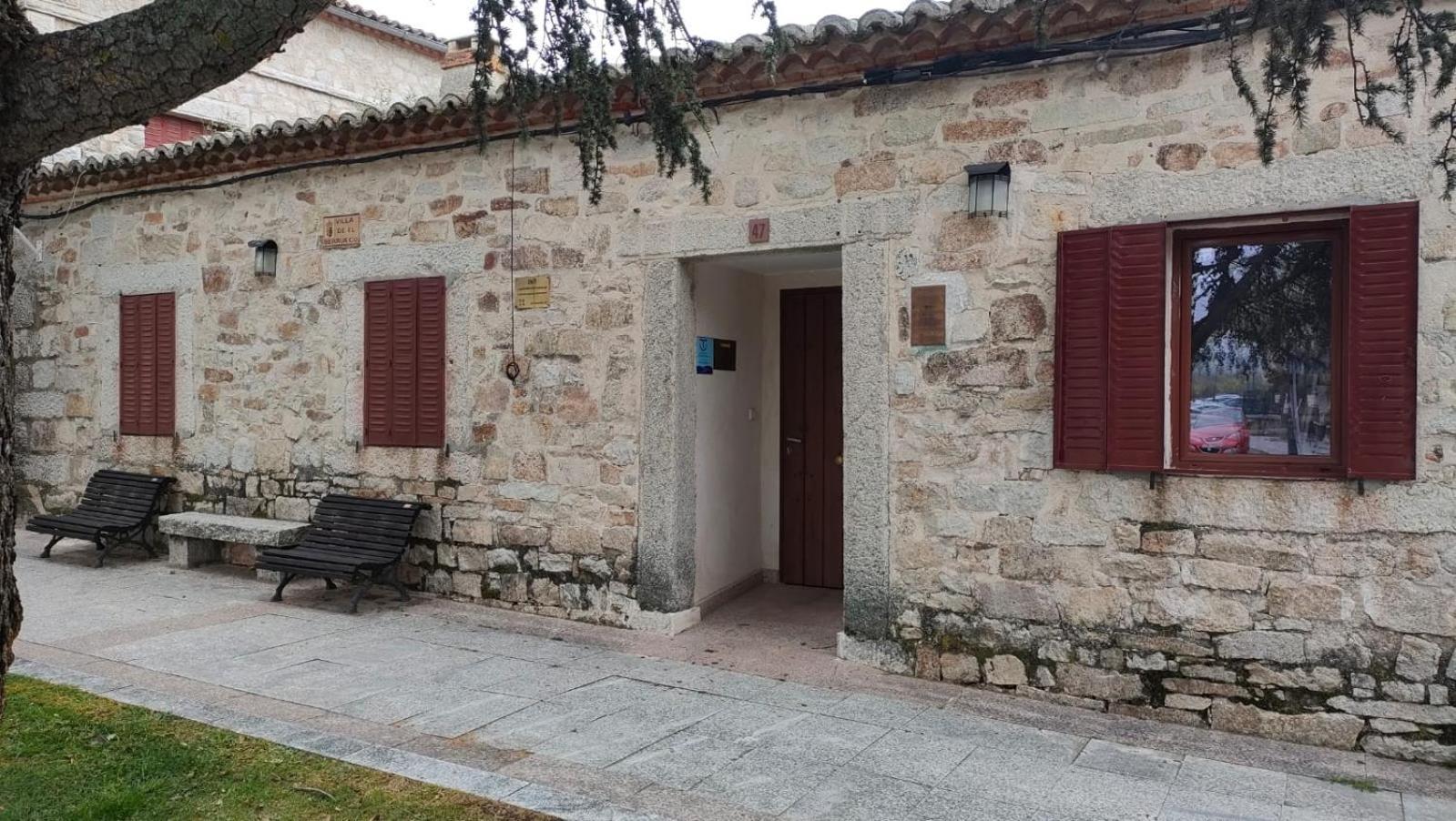 Alojamiento Antigua Casa De Telefonos El Berrueco Buitenkant foto